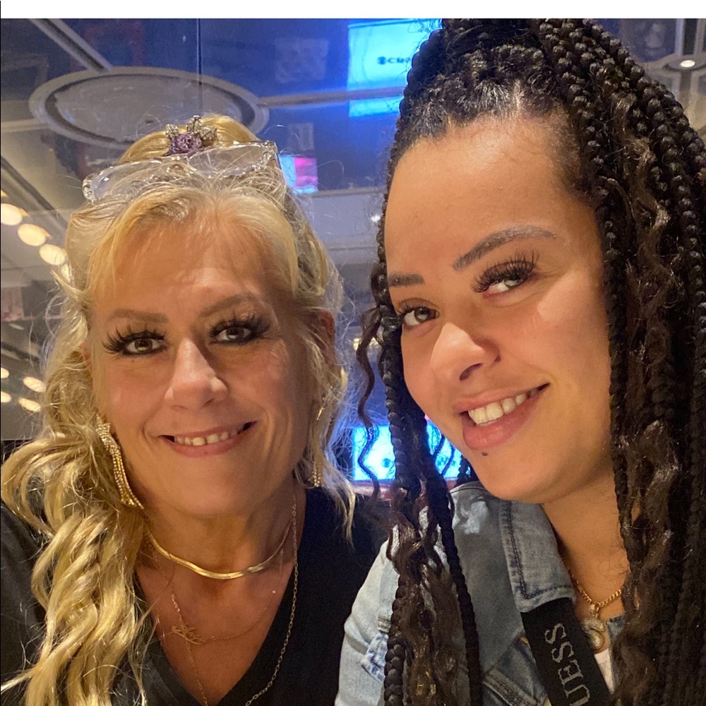 Meet your Posher, Kimberly